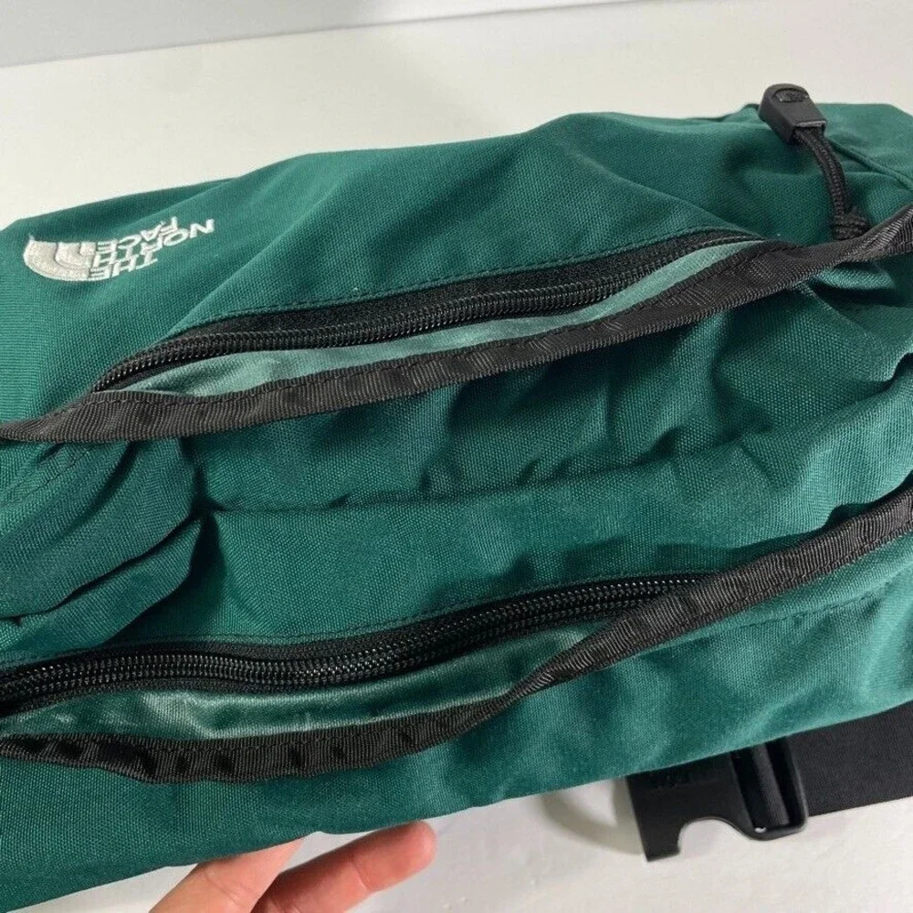 The North Face Green Lumbar Mountain Vintage Fanny Pack Adjustable Waist Bag - Picture 10 of 13